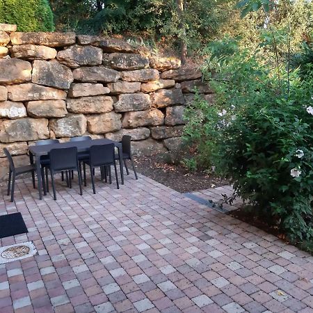 Appartement Dans Propriete Calme En Pleine Nature 沙波尼埃雷斯·莱斯·巴 外观 照片